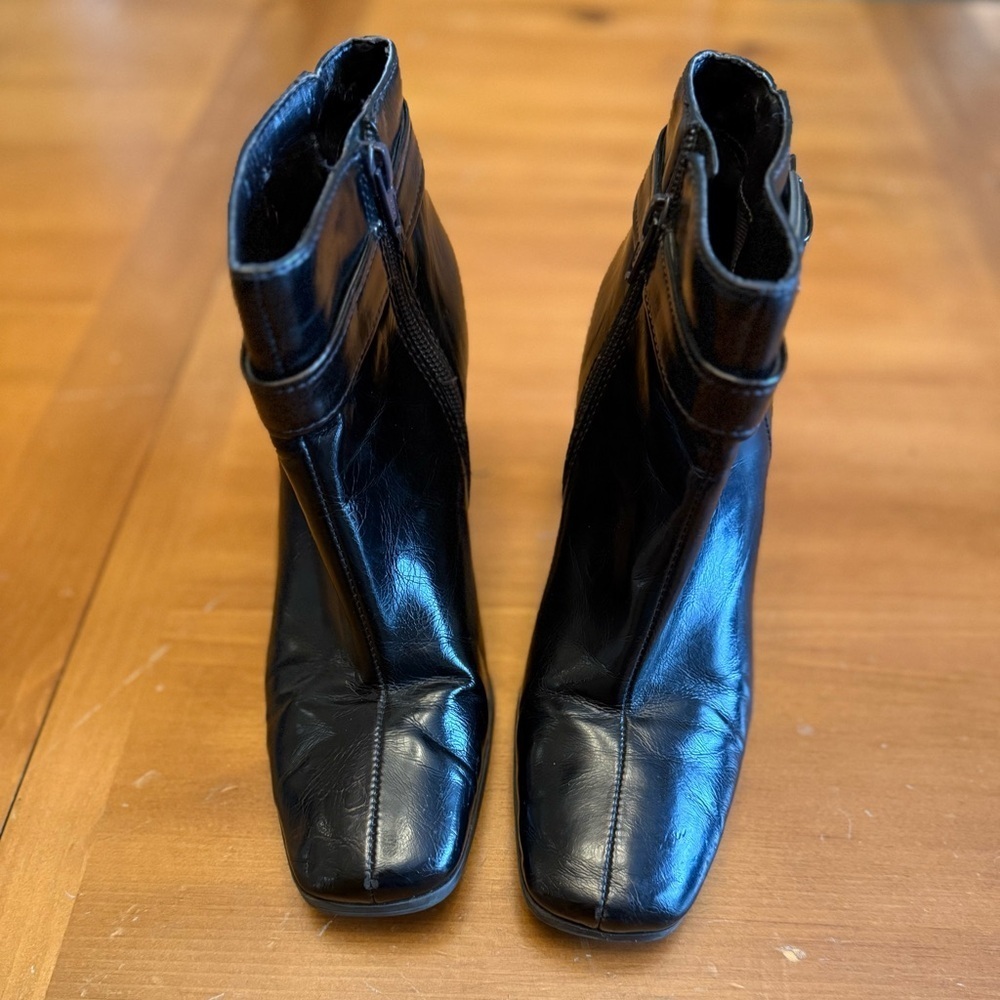 Franco Sarto Gemini Brown Leather Ankle Boots Zip Close Gold Buckle Womens 7.5